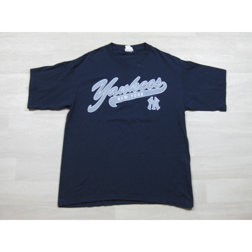 Vintage Y2K New York Yankees T-Shirt Men's (L) MLB Baseball Lee Sport 2001